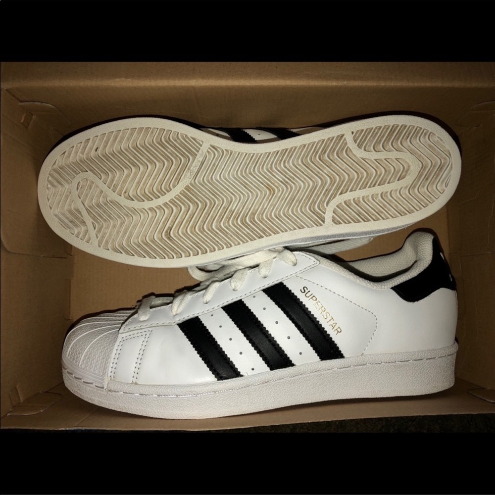 ⚡️Adidas Superstar